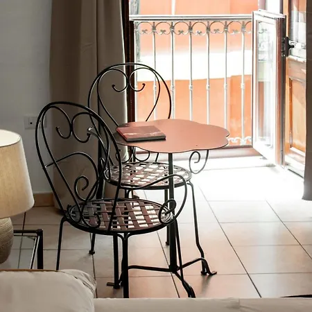 -castello Rooms- 3 * Cagliari